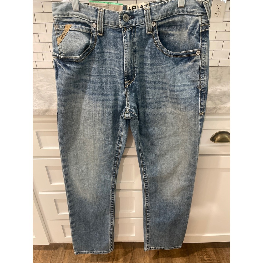 Ariat Jeans Mens 33x32 Blue M1 Vintage Straight Slim Leg Nolan Wash New with Tag